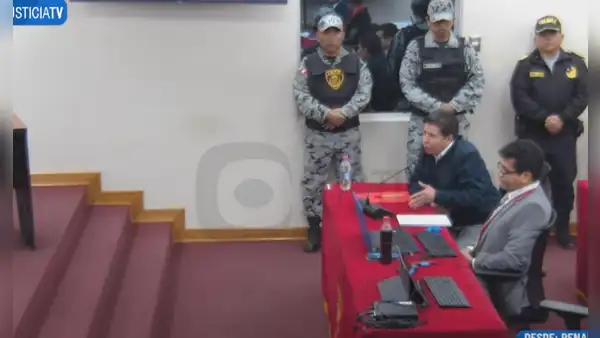 Pedro Castillo vuelve a rechazar el juicio oral en su contra: "Debería declararse nulo por traer a fiscales incompetentes"