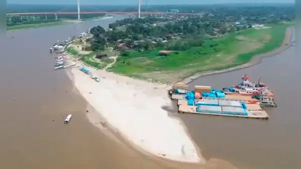Grupo de turistas españoles denuncian asalto y secuestro por "piratas" en tour en el río Amazonas