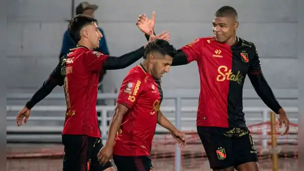 FBC Melgar sueña con el título del Torneo Apertura: los 6 partidos que le restan al Dominó en la Liga 1 2025