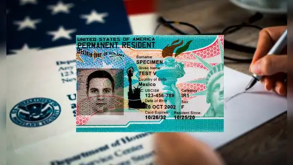 Buenas noticias para inmigrantes en EEUU: estos son los únicos requisitos para renovar una Green Card en 2025