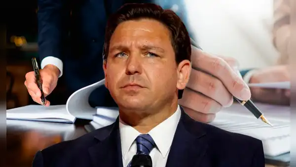 Florida: nueva ley firmada por Ron DeSantis protege del fraude notarial a este grupo vulnerable