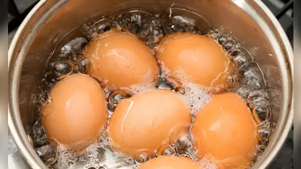 ¿Por qué es importante hervir el huevo con vinagre? Descubre los beneficios de este sencillo truco de cocina