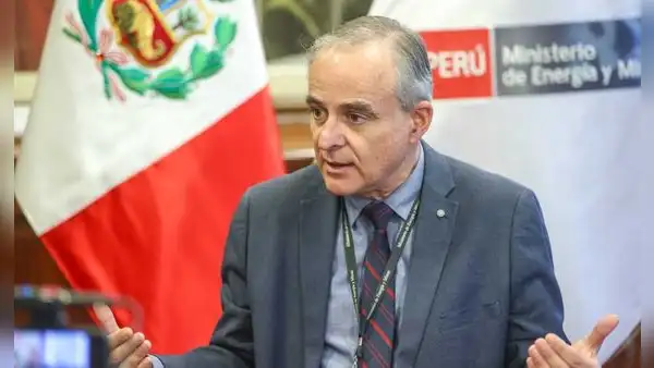 Minem sobre interpelación del Congreso por Reinfo hereditario: "Yo responderé siempre que se me convoque"