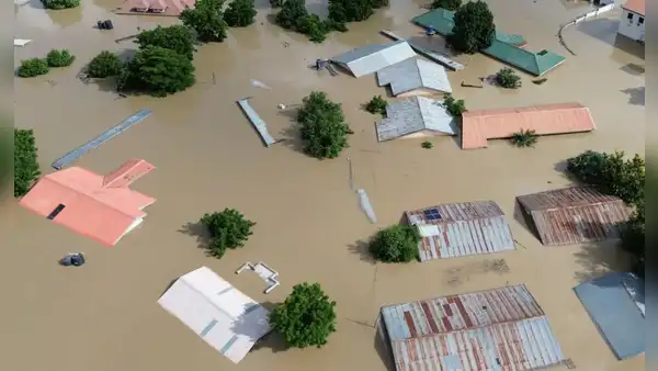 Inundaciones en Nigeria dejan más de 150 muertos, números por encima de 3.000 desplazados y puentes destruidos en Mokwa