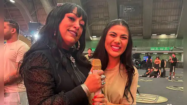 Brunella Torpoco anuncia una posible colaboración con La India tras brillar en los Premios Heat 2025: “Se viene una bomba”