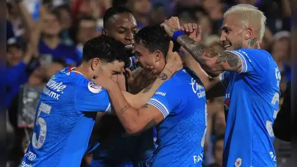 ¡Séptima corona! Cruz Azul goleó 5-0 a Vancouver Whitecaps y se quedó con la Concachampions 2025