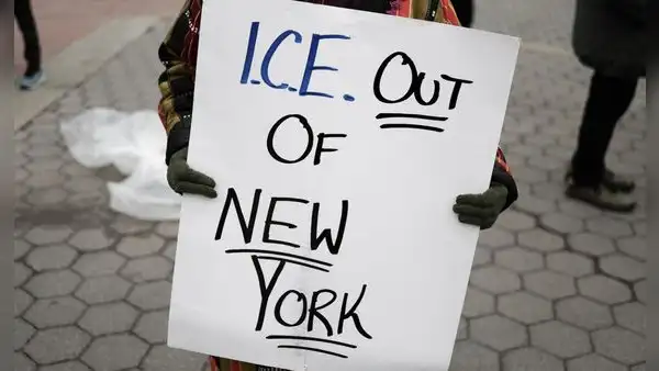 Elecciones Nueva York: candidatos demócratas prometen protección a inmigrantes perseguidos por ICE