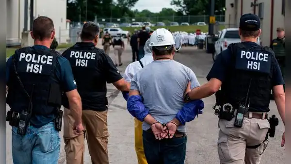 ICE, DHS y sus malas noticias para inmigrantes en EEUU: agentes usarán nueva estrategia para invadir casas sin orden judicial