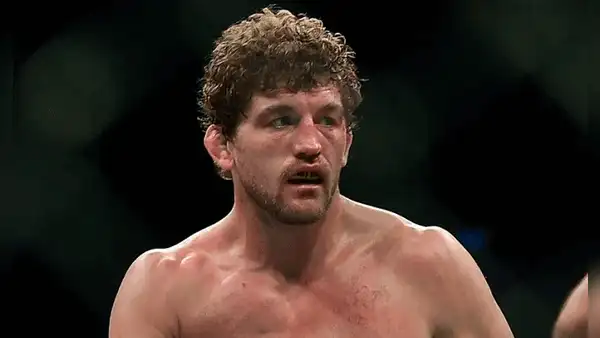 Ben Askren, expeleador de la UFC y campeón de MMA, está en estado grave: su esposa pide "oraciones" por él