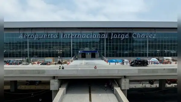 Fallas en comunicaciones afecta tres aeropuertos en Perú y genera retrasos de vuelos en al nuevo Jorge Chávez, según Corpac