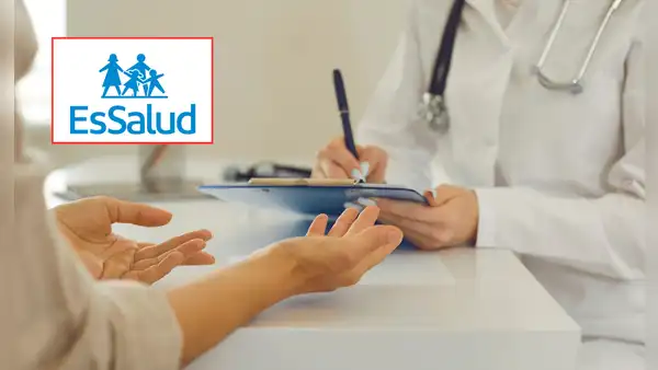 Si pido permiso para asistir a una cita médica en EsSalud, ¿debo recuperar ese tiempo en el trabajo?