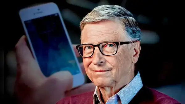 ¿Bill Gates predijo los smartphones? El fundador de Microsoft hizo un pronóstico en 1999 y hoy es una realidad