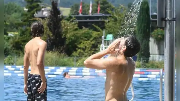 Piscina en Suiza restringe acceso a ciudadanos franceses por comportamientos inapropiados y saturación