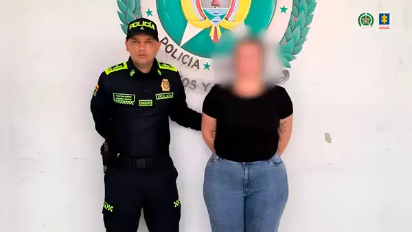 Feminicidio causa conmoción en Colombia: madre es acusada de abusar y asesinar a su menor hija
