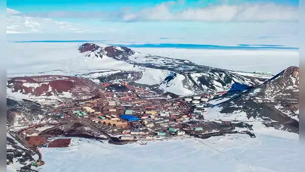 Oculto bajo 2 kilómetros de hielo en la Antártida, científicos encontraron un mundo perdido de 34 millones de años