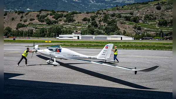 El espectacular SolarStratos suizo: el primer avión solar del mundo que apunta a superar los 10,000 metros de altura