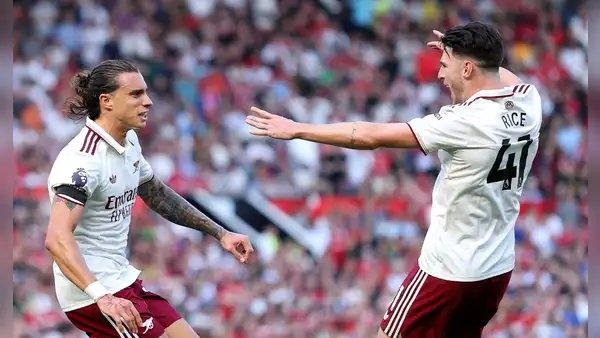 Arsenal sufrió, pero ganó: gunners derrotaron 1-0 a Manchester United por la primera fecha de la Premier League 2025-2026