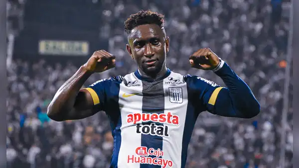 Eryc Castillo no se distrae por su posible renovación con Alianza Lima previo a partido con U. Católica: "Hay gente encargada de eso"