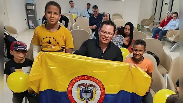 El caso del colombiano que arriesgó su vida para ingresar a Gaza y llevar ayuda humanitaria a cientos de personas