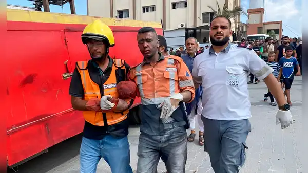 Israel asesina a 5 periodistas de AP y Reuters durante ataque a hospital de Gaza que dejó un total de 15 muertos