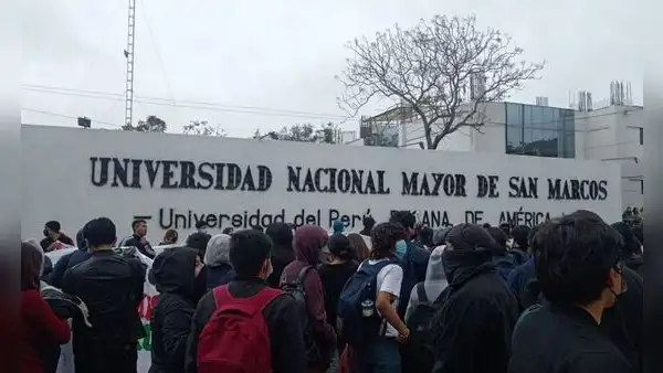 Estudiantes toman San Marcos en contra de 'privatización' tras cobros implementados en admisión