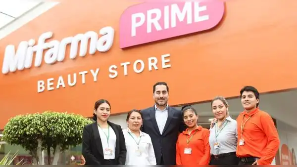 Cadena de boticas Mifarma implementa formato que integra salud, belleza y bienestar