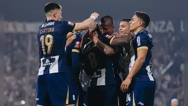 Alianza Lima goleó a Comerciantes Unidos, revive en el Torneo Clausura y se motiva para la Copa Sudamericana