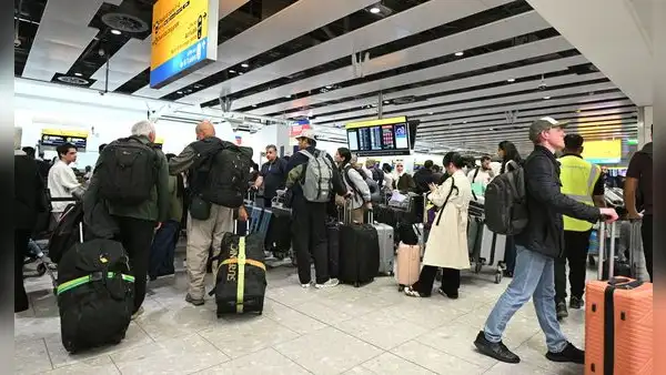 Reino Unido: detienen a hombre sospechoso del ciberataque contra varios aeropuertos de Europa
