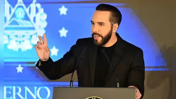 Nayib Bukele prohíbe el 'lenguaje inclusivo' en todas las escuelas públicas de El Salvador