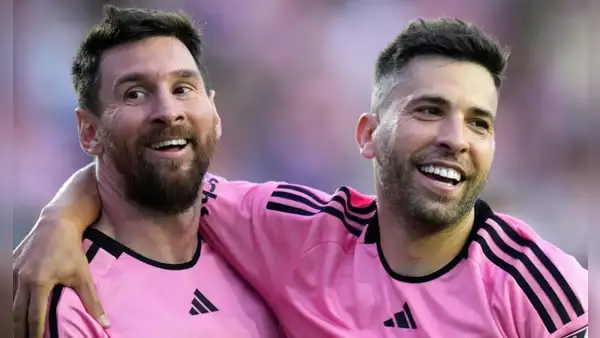 Lionel Messi hace llorar al fútbol con emotivo mensaje de despedida a Jordi Alba: "¿Ahora quién me va a dar los pases atrás?"