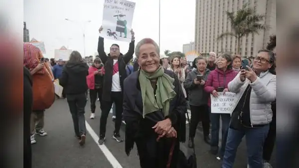 “No nos callarán, saldremos a las calles para no ser cómplices ”