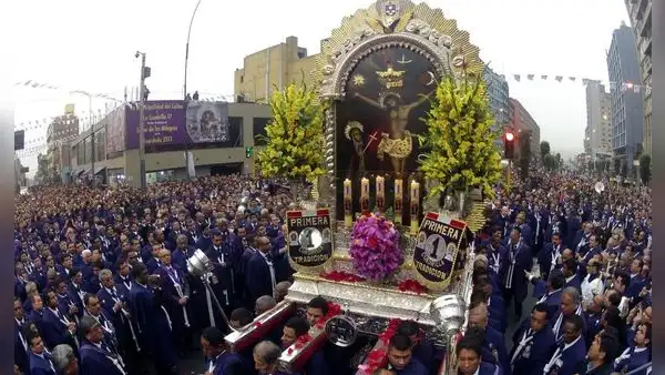 ¿A qué hora inicia la procesión del Señor de los Milagros este martes 28 de octubre en Lima?
