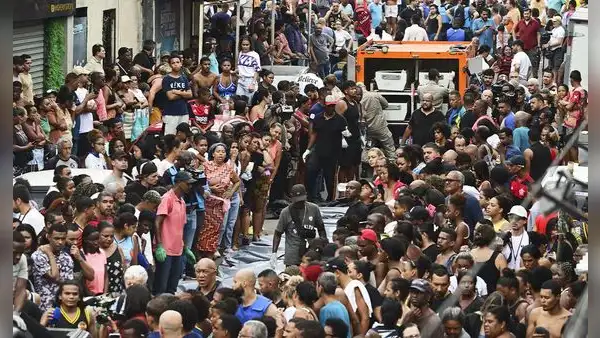 Hallan más de 74 cuerpos en favelas de Río de Janeiro y muertos tras fatal operativo policial aumentarían a 132