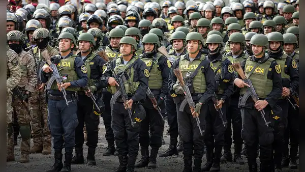 Contraloría: compra de chalecos antibalas a empresa mexicana es inválida