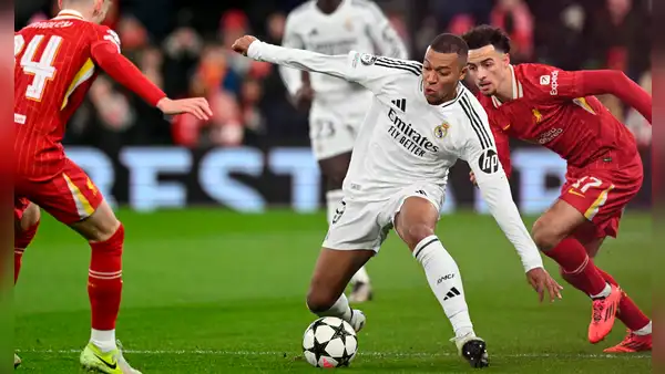 Alineaciones Real Madrid - Liverpool por la Champions League 2025-26 con Kylian Mbappé
