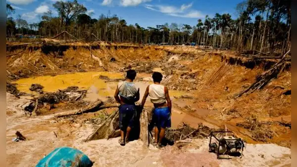 Minería avanza sobre tierras comunales en Perú: 35% de ellas ya están afectadas por concesiones