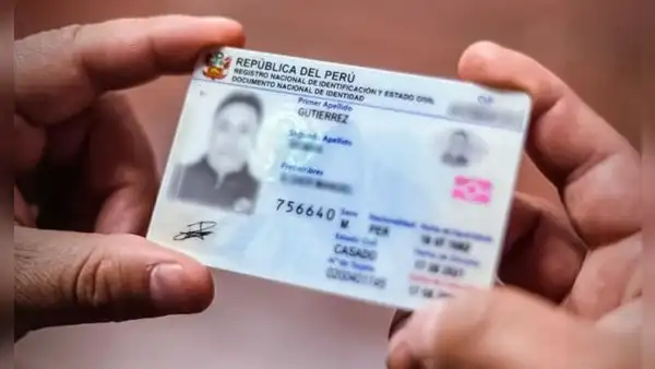 Peruanos ya pueden renovar el DNI azul caduco por el electrónico sin ir a una agencia de Reniec: conoce cómo realizar el trámite