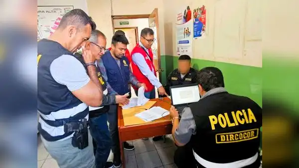A la detención de 8 policías se suma ahora la desaparición de 2 fusiles AKM