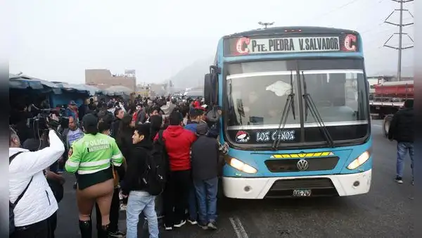 ¿Habrá paro de transporte el martes 25 de noviembre en Lima y Callao? Los últimos acuerdos de los gremios tras atentado contra empresas