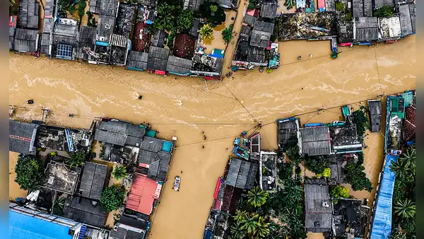 Inundaciones en Indonesia, Tailandia, Malasia y Sri Lanka dejan al rededor de 600 personas muertas en Asia