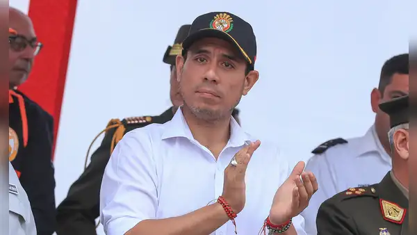 JEE abre proceso contra José Jerí por presunta infracción a la neutralidad electoral a favor de Somos Perú