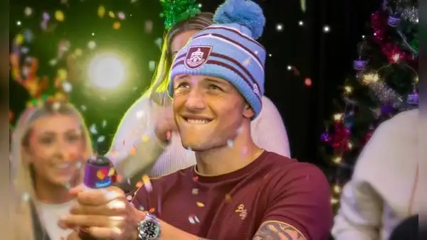 Burnley usa a Oliver Sonne para 'marketearse' en Perú pese a que no juega hace más de 2 meses