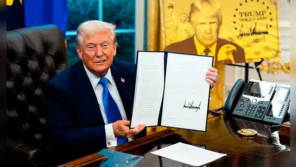Trump lanza la Gold Card: cuánto cuesta la nueva visa milllonaria que ofrece la residencia en tiempo récord en EE.UU.
