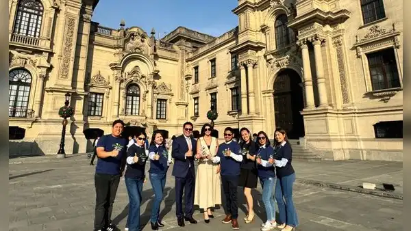 Caja Arequipa recibe por segundo año consecutivo el Premio Nacional “RENAVOL” 2025 en voluntariado corporativo