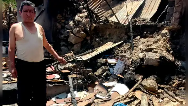 Incendio por juegos pirotécnicos deja a viudo sin su taller de carpintería en Arequipa