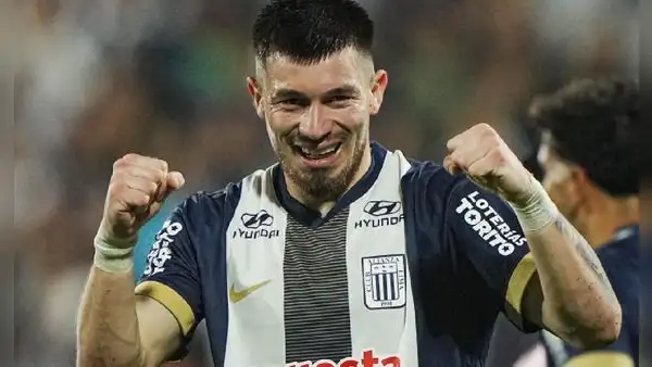 Alan Cantero ya está en nuestra capital y Alianza Lima va por el defensor uruguayo Mateo Antoni