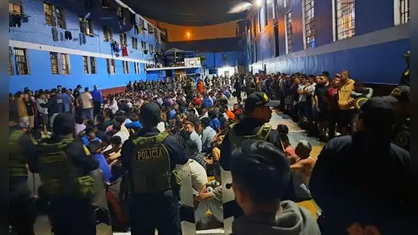 Reos del penal de SJL tenían mesas de billar, televisores y hasta una imagen de la Santa Muerte: todo lo hallado tras la requisa