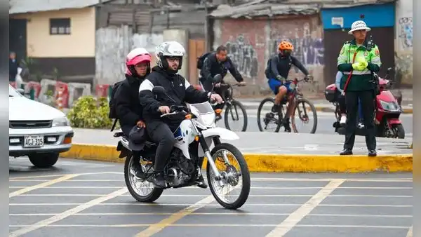 Multas a motociclistas desde el 20 de enero: MTC sancionará con hasta S/1.320 por circular con 2 personas