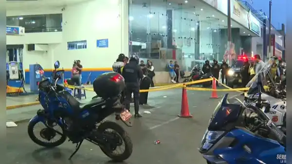 Asesinan a balazos a joven colectivero mientras tomaba desayuno frente a grifo en La Victoria