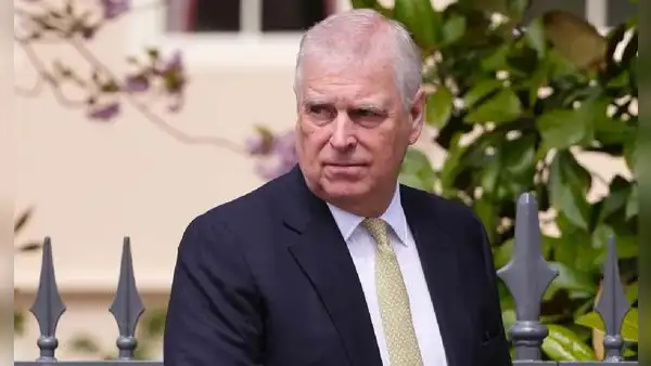 Arrestan al expríncipe Andrés de Inglaterra por "sospecha de mala conducta" tras revelarse sus vínculos con el caso Epstein